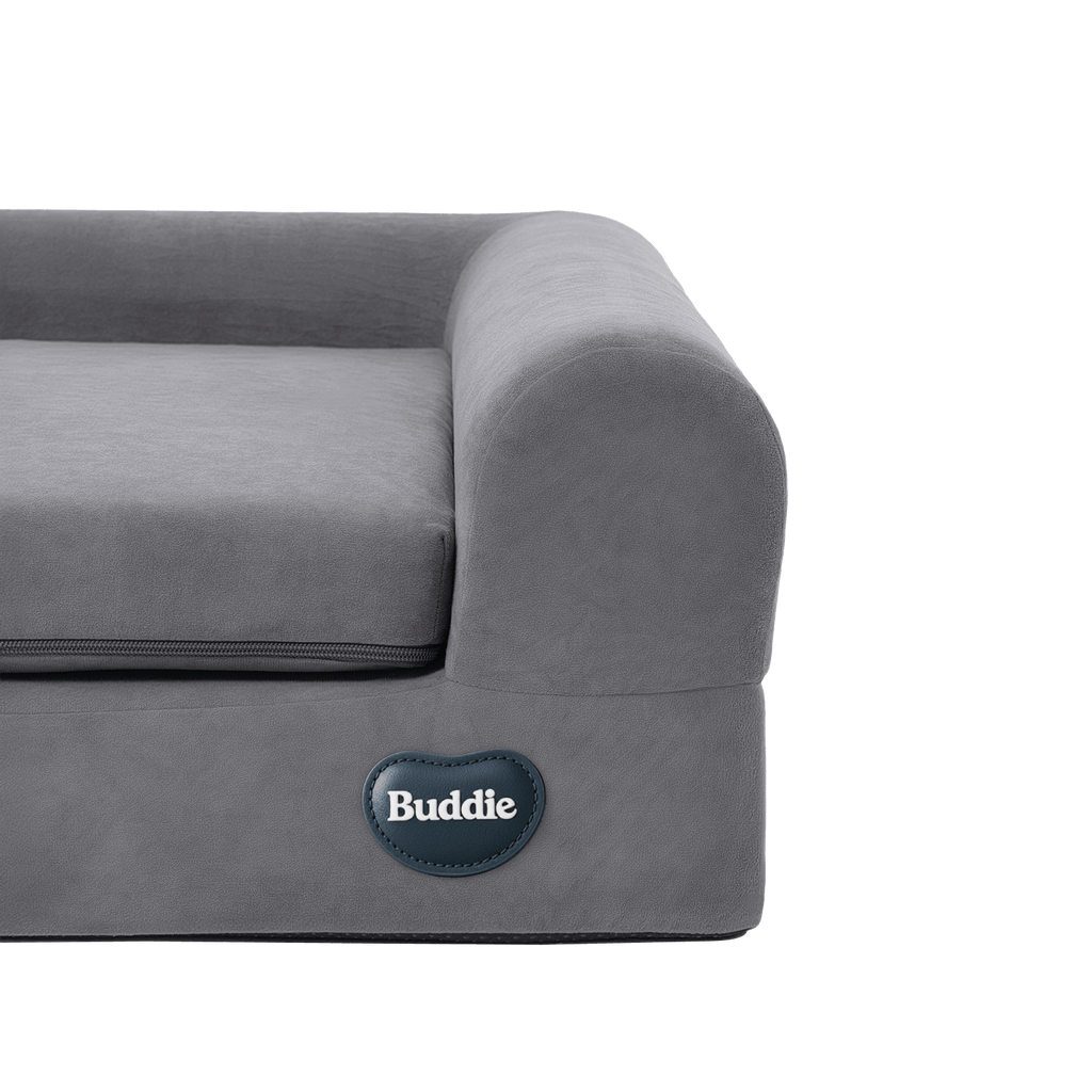 Buddie Therapy Bed is the first-of-its-kind therapeutic dog bed, designed with medical-grade Red Light Therapy and PEMF to support aging dogs