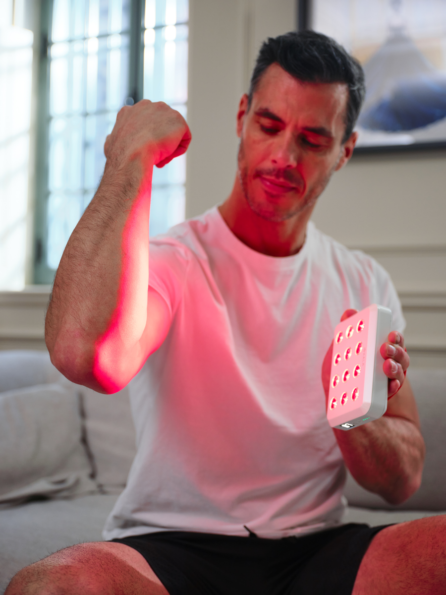 Kala 4 advanced wavelengths, it penetrates deeper to ease soreness, accelerate recovery, and boost your energy in just minutes a day.