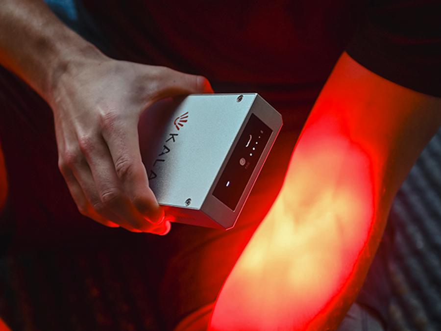 The Kala Red Light Mini packs dual-wavelength red and near-infrared therapy into a lightweight, portable device built for everyday relief.