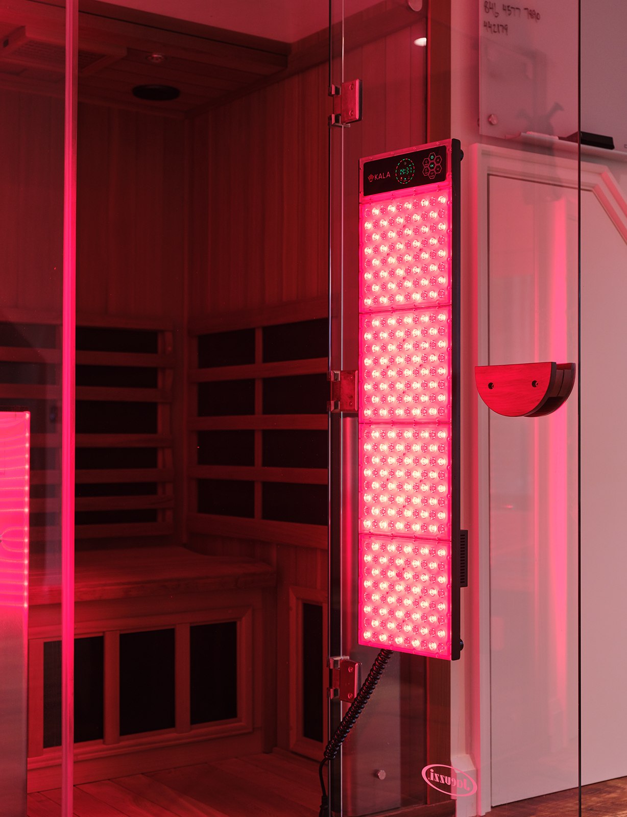 The Kala Sauna Panel delivers full-body red and near-infrared therapy with clinical-grade power.